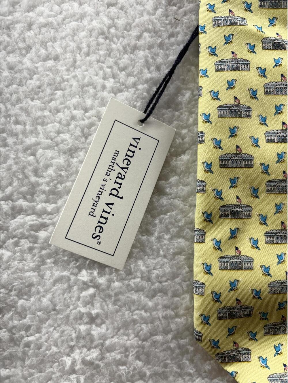 Vineyard Vines 100% Silk Tie White House Tweeting Blue Bird AOP MADE IN USA NEW